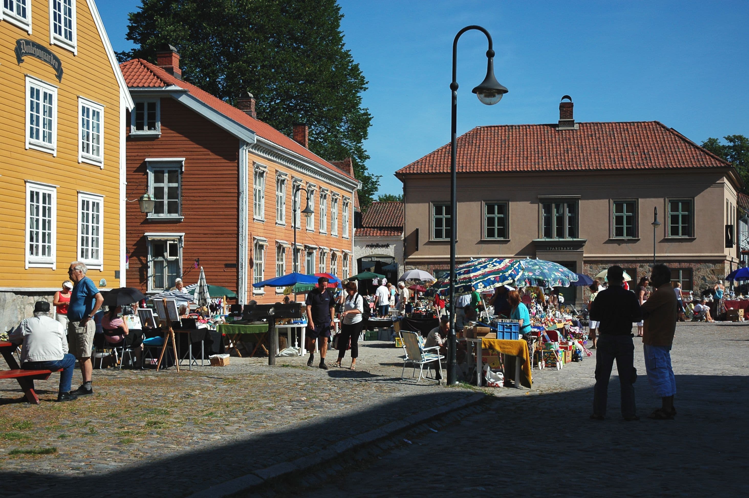 Flea market on Torvet, Gamlebyen, Fredrikstad, 2006 i Fredrikstad