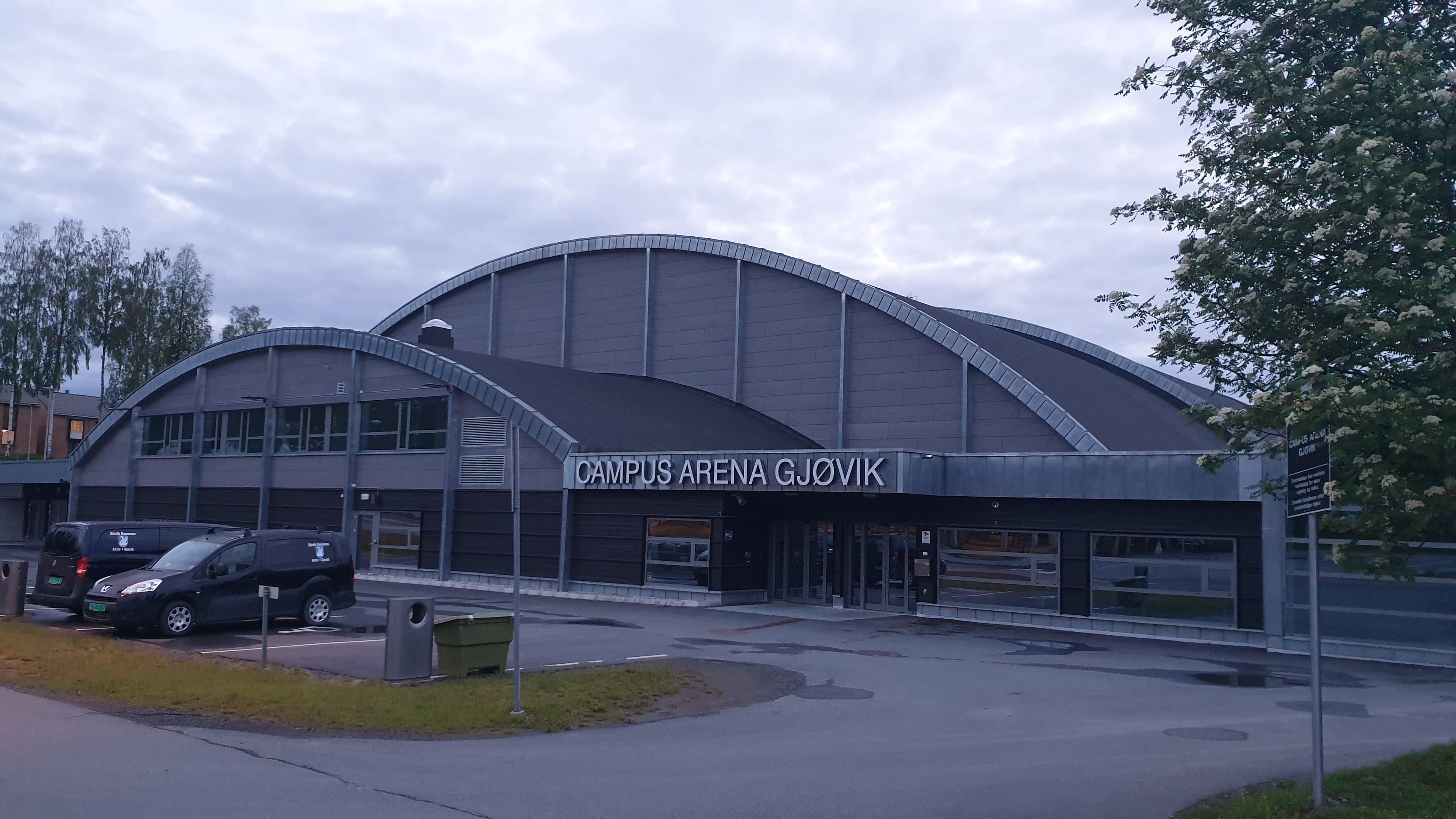 Gjøvik Campus Arena main entrance i Gjøvik